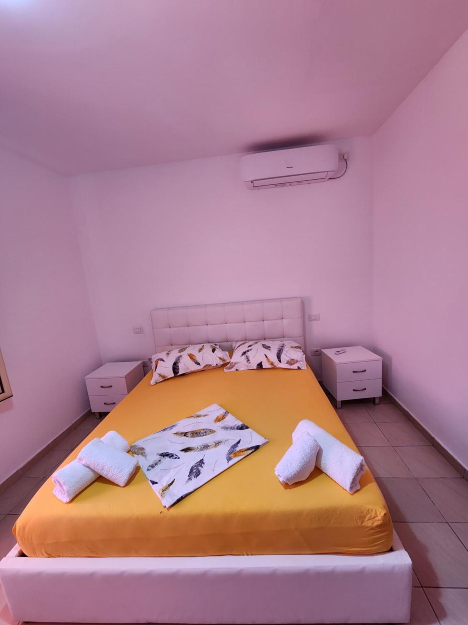 Hotel Restorant Genti Peshkatari Bashkia e Orikumit Exteriör bild